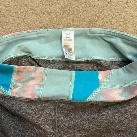 Ivivva Cropped Leggings - Picture 2 of 4